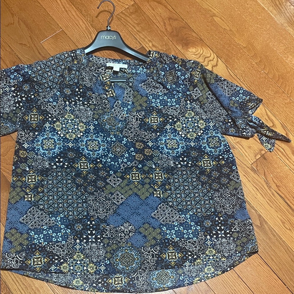 Michael Kors Blue and Olive Patterned Short Sleeve Top